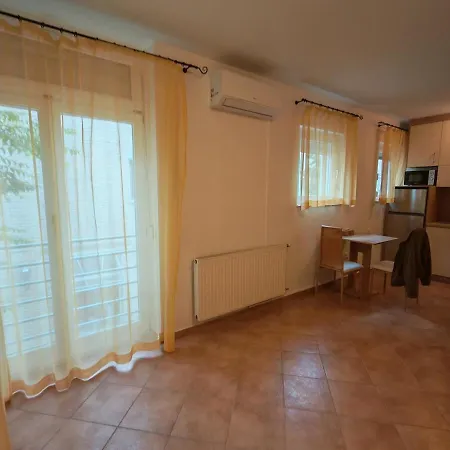 Apartment Frangepan *