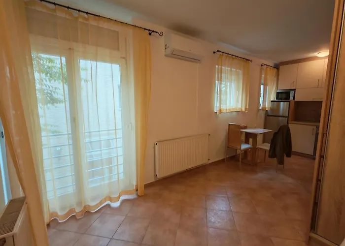 Apartment Frangepan *