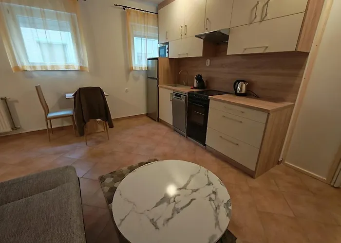 Frangepan Apartment *